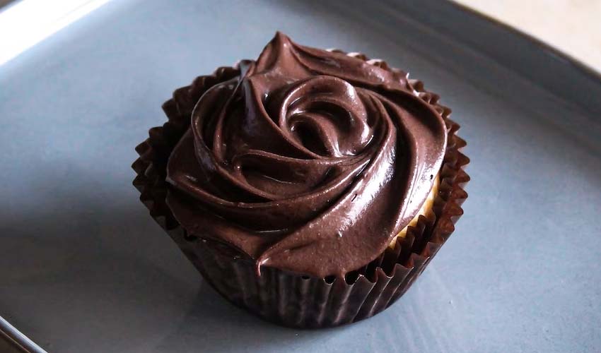 Free Chocolate Cupcakes